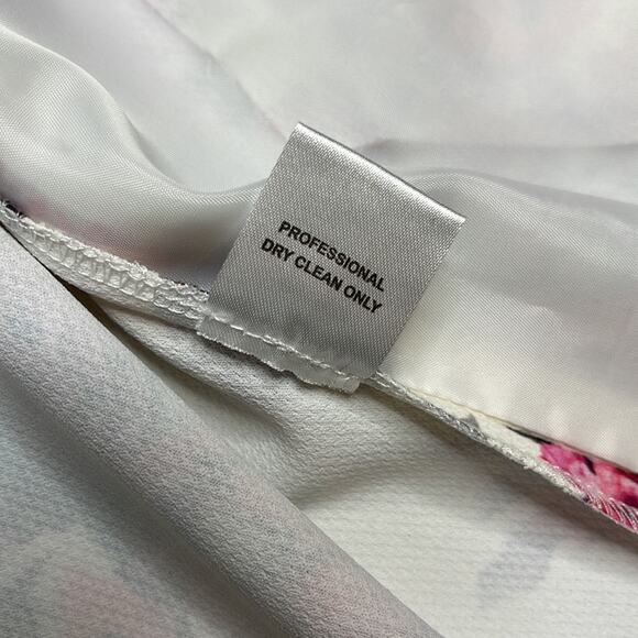 LUII Pink Cream Floral Snap Front 3/4 Sleeve Jacket Women’s Size Medium - Picture 7 of 9